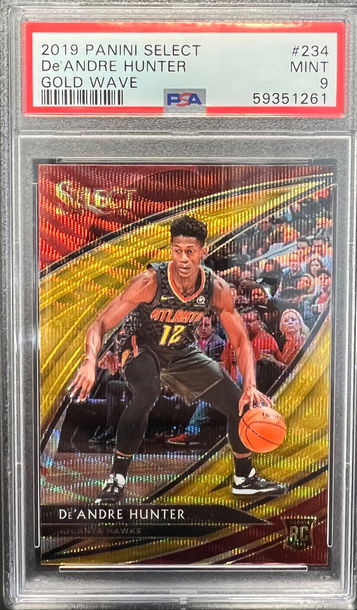 2019 Panini Select De’Andre Hunter 234 Courtside Gold Wave PSA 9. RC Rookie SSP