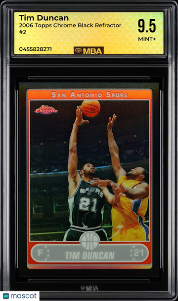 2006 Topps Chrome Tim Duncan #2 Black Refractor MBA 9.5