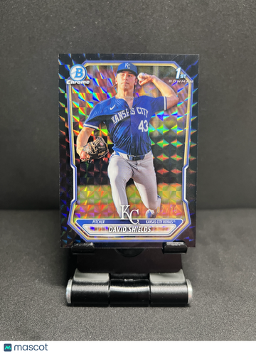 2026 CHROME DAVID SHIELDS 1ST PROSPECT BLACK GEOMETRIC REFRACTOR /10 RC