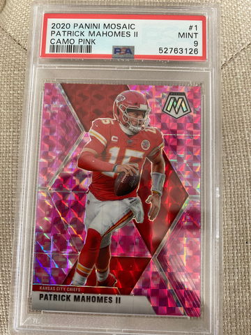 2020 Panini Mosaic Patrick Mahomes Camo Pink PSA 9