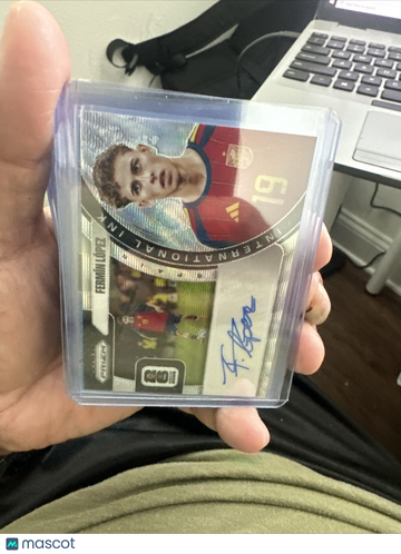 2026 Panini Prizm International Ink Fermín López #II-FL Silver Wave