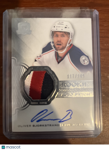 2016-17 Upper Deck The Cup Oliver Bjorkstrand #159 Patch Hard Signed Rookie Base Set Upper Deck