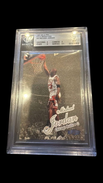 1997 Fleer Ultra | Michael Jordan | Gold Medellion | BGS 9