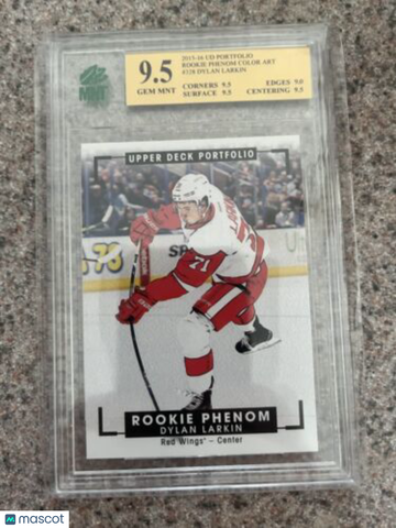 2015-16 Upper Deck Portfolio Dylan Larkin Rookie MNT 9.5