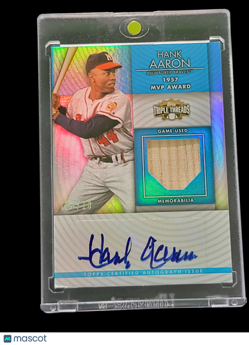 2012 Topps Triple Threads Hank Aaron #TTUAR-40 Topps Certified Autograph Issue Memorabilia Game-Used