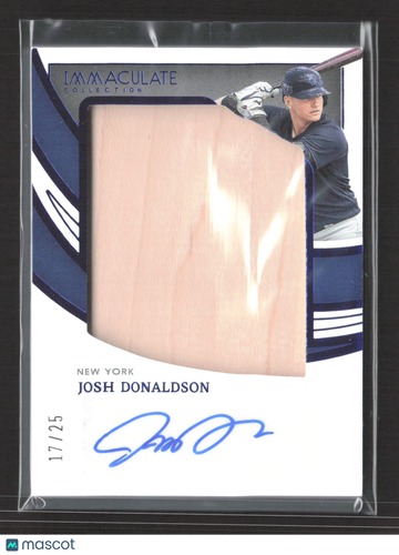 2022 Panini Immaculate Collection Josh Donaldson #JBS-JD Jumbo Bat Signatures 17/25 Game-worn/used material Auto