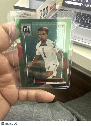 2022-23 Panini Donruss Soccer Weston McKennie #174 Green