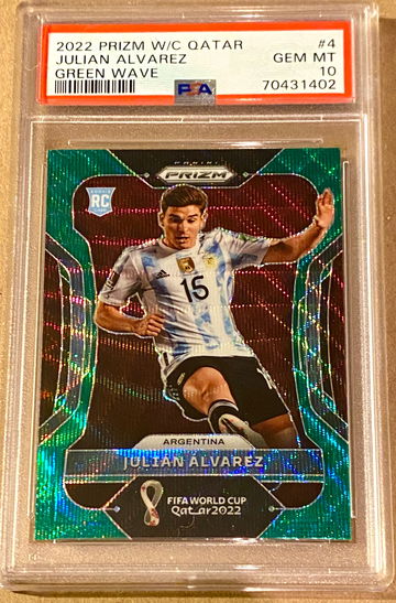 2022 Prizm World Cup Qatar JULIAN ALVAREZ Green Wave PSA 10 Gem Mint