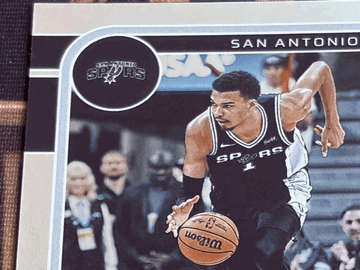 2024-25 Hoops Victor Wembanyama #165 Silver SN