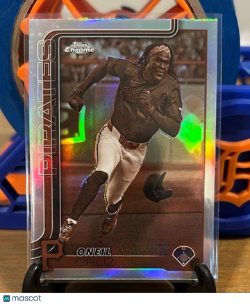 2025 Topps Chrome - Sepia Refractors Oneil Cruz #252