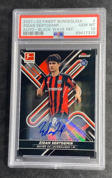 2021-2022 Topps Finest Bundesliga # Zidan Sertdemir Autograph-Black Wave Refractor 002/150 PSA 10