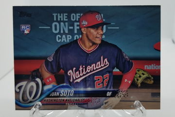 2018 TOPPS UPDATE JUAN SOTO HANDS ON HIPS PHOTO VARIATION SP ROOKIE #US300!