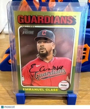 2024 Topps Heritage - Chrome Emmanuel Clase #129