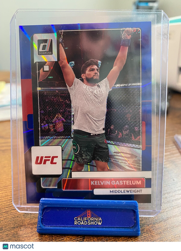 2023 Donruss Kelvin Gastelum #144 Holo Blue
