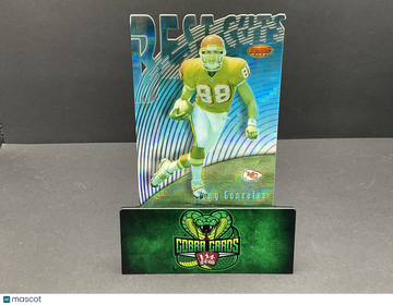 1997 Bowman's Best Tony Gonzalez #BCR Atomic Refractor Best Cuts