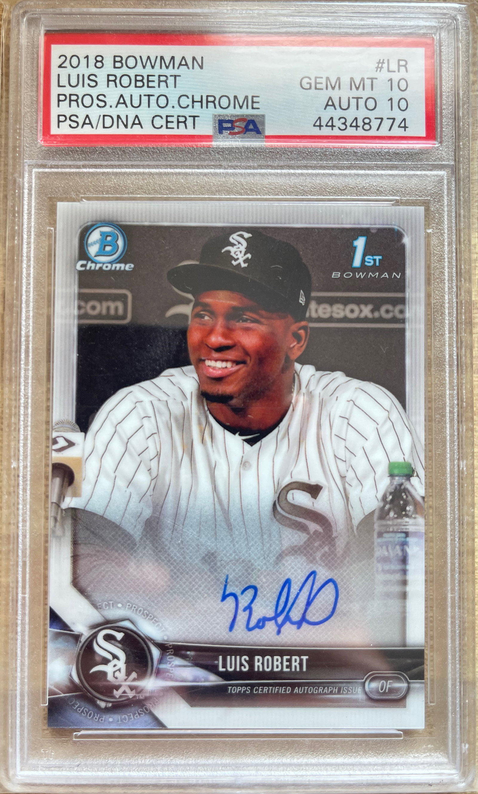 2018 Bowman Luis Robert Chrome Prospect Autographs #CPA-LR PSA 10