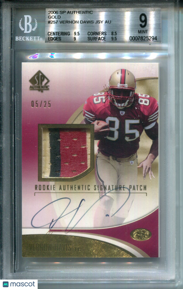 2006 SP Authentic Gold Vernon Davis JSY #257 BGS 9 Auto 10