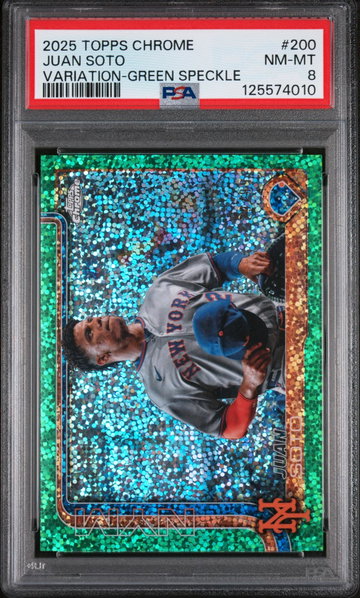 2025 Topps Chrome Variation-Green Speckle Juan Soto #200 PSA 8