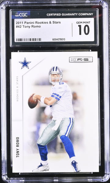 2011 PANINI TONY ROMO #42 CGC 10