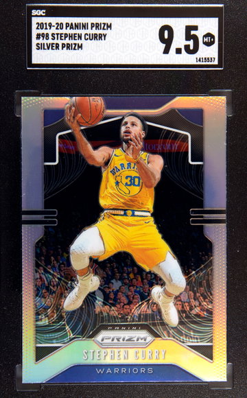 2019 Prizm Stephen Curry SILVER SGC 9.5