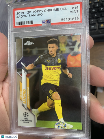 2019 Topps Chrome UEFA Champions League Jadon Sancho #16 PSA 9