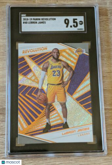 2018-19 Panini Revolution LeBron James #40 FINISH PANINI REFRACTOR REVOLUTION SPARKLE 9.5
