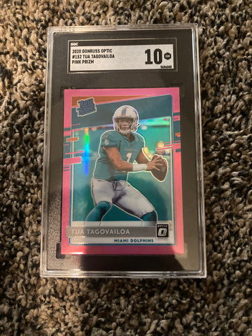 2020 Donruss Optic Tua Tagovailoa Pink Prizm