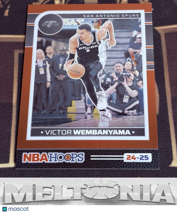 2024-25 Hoops Victor Wembanyama #165 Premium Prizms Red SN