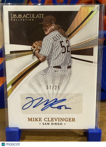 2021 Panini Immaculate Collection Mike Clevinger #IS-MC Immaculate Signatures Gold SN AU