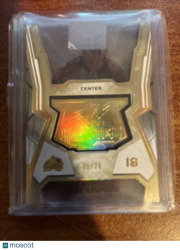 2021-22 SPx - Finite Rookies - Gold Alex Newhook #F-10 Rookie