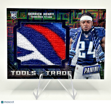 2016 Panini National Convention Cracked Ice #5 Derrick Henry Rookie Memorabilia Insert Football Card