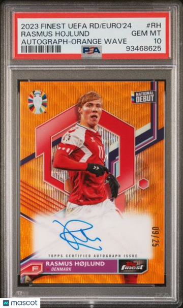2023 Topps Finest Road To UEFA Euro 2024 Autographs Rasmus Hojlund #RH Orange Wave /25 PSA 10