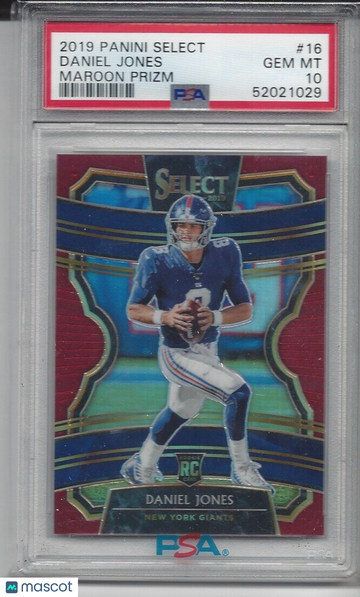 2019 Panini Select Daniel Jones #16 Maroon Prizm PSA 8