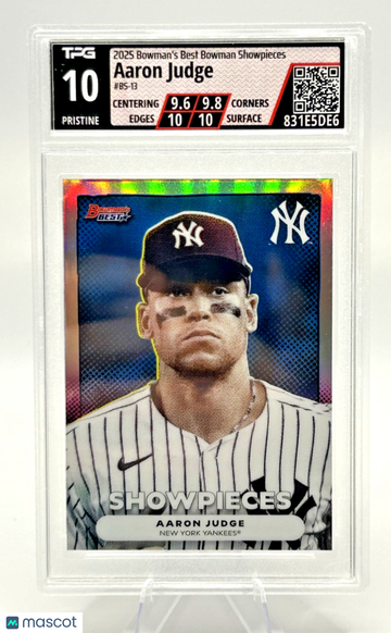 Graded 10 2025 Bowman's Best Aaron Judge Yankees BS-13 Insert Auto Hank Aaron Topps 831E5DE6