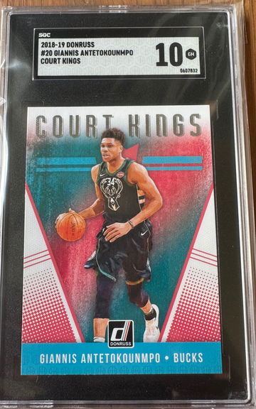 2018 Donruss Court Kings Giannis SGC 10
