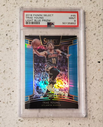2018 Select Blue Prizm Trae Young Rookie RC PSA 9