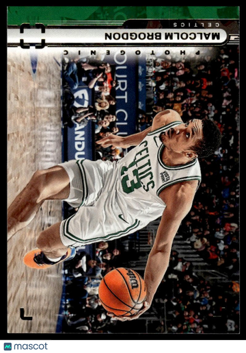 2022-23 Panini PhotoGenic Malcolm Brogdon #118