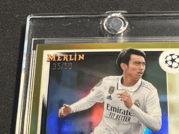 2022 Topps Gold Refractor Topps