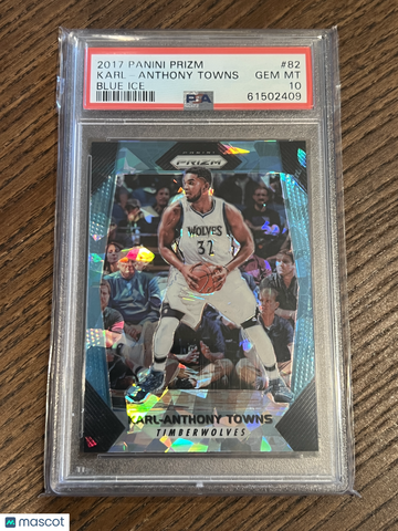 2017 Panini Prizm Karl-Anthony Towns #82 Blue Ice /99 PSA 10