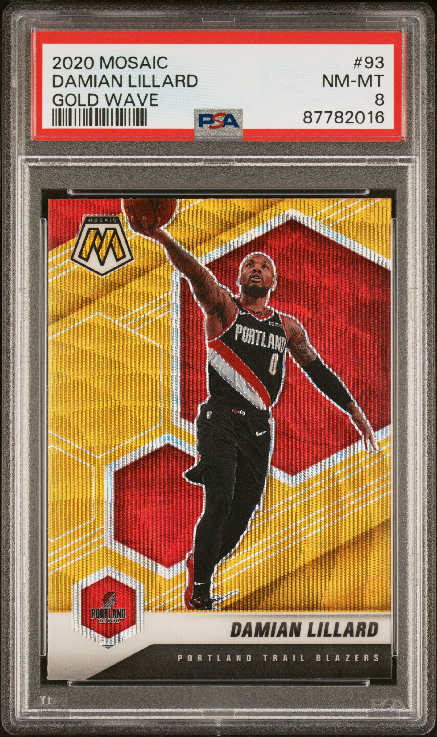 2020 Panini Mosaic Gold Wave Damian Lillard #93 PSA 8