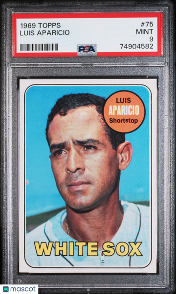 1969 Topps Luis Aparicio #75 PSA 9