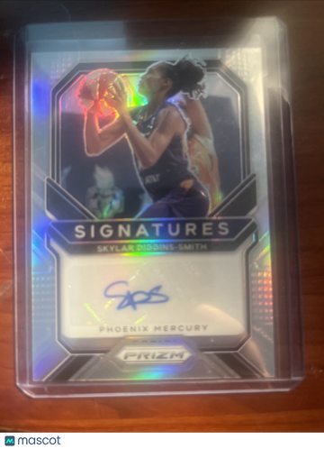 2021 Panini Prizm WNBA Skylar Diggins-Smith #SG-SDS Silver Prizm Short Print Parallel Insert Panini Authentic