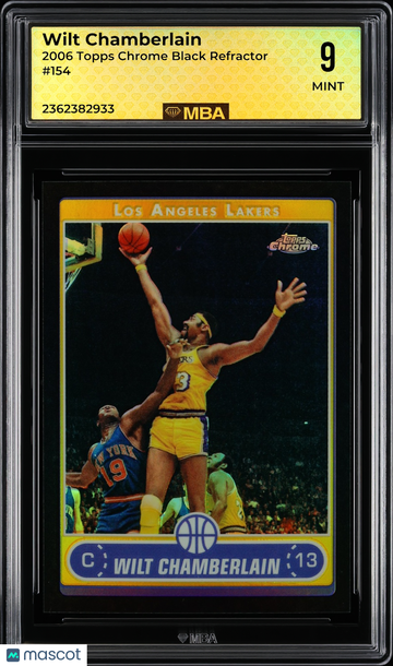 2006 Topps Chrome Wilt Chamberlain #154 Black Refractor MBA 9
