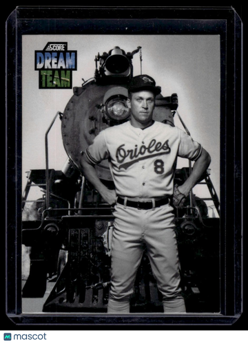 1992 Score Cal Ripken, Jr. #884a No copyright info below card number (Pack version)