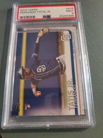 FERNANDO TATIS JR 2019 TOPPS PSA 9