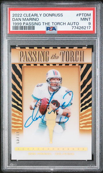 2022 Clearly Donruss 1999 Passing the Torch Auto Dan Marino /49 PSA 9