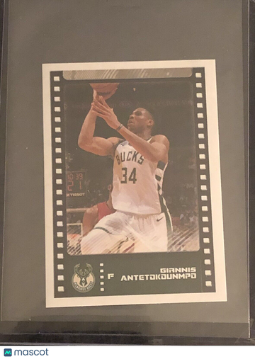 Giannis Antetokounmpo 2019 Panini Mini Sticker #223 Milwaukee Bucks - Mint 🏀