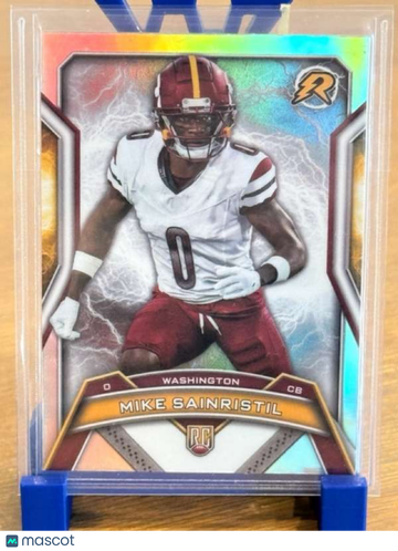 2024 Topps Resurgence - Refractor Mike Sainristil #199