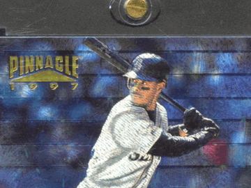 1997 Pinnacle Museum Collection Ken Griffey Jr. Seattle Mariners #193 Baseball Trading Card