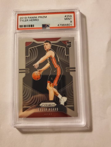 Tyler Herro 2109 Prizm RC PSA 9